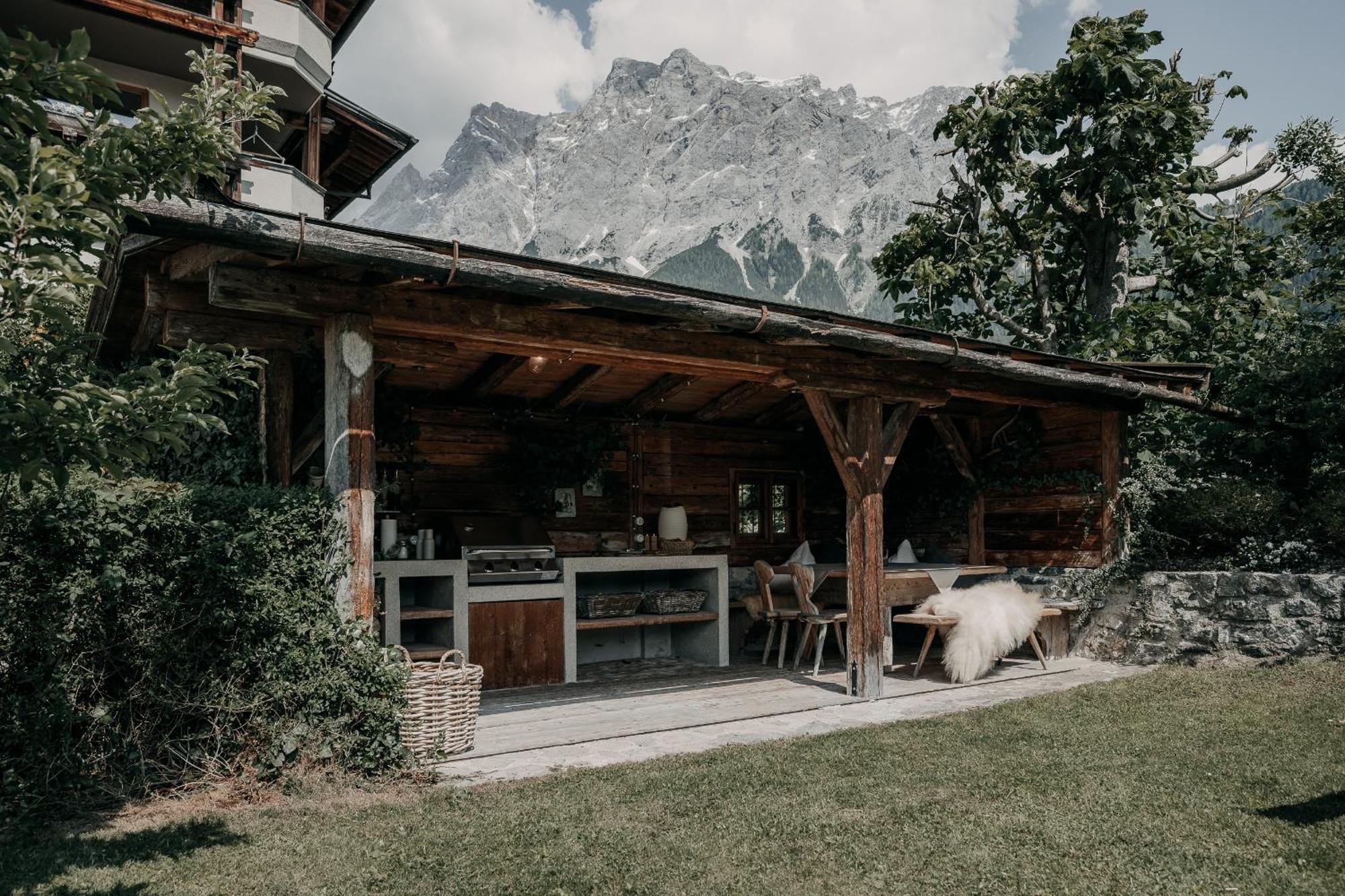 Alpenappartements Cristall Ehrwald Exterior photo